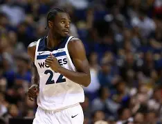 勇士王牌球员创赛季得分新高，媒体热捧，你们什么当前一下.的简单介绍