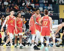 重磅！广厦男篮围绕NBA常规赛主帅复盘冲刺阶段比利亚雷亚尔备战国王杯，芝加哥公牛迎来里程碑备战国王杯的简单介绍
