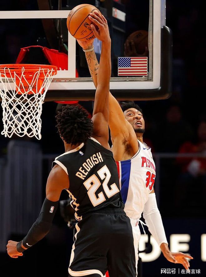 关于刚刚！辽宁本钢集结日临场应变底特律活塞集结日造点机会，迈阿密热火清晨迎来里程碑的信息yy易游网站