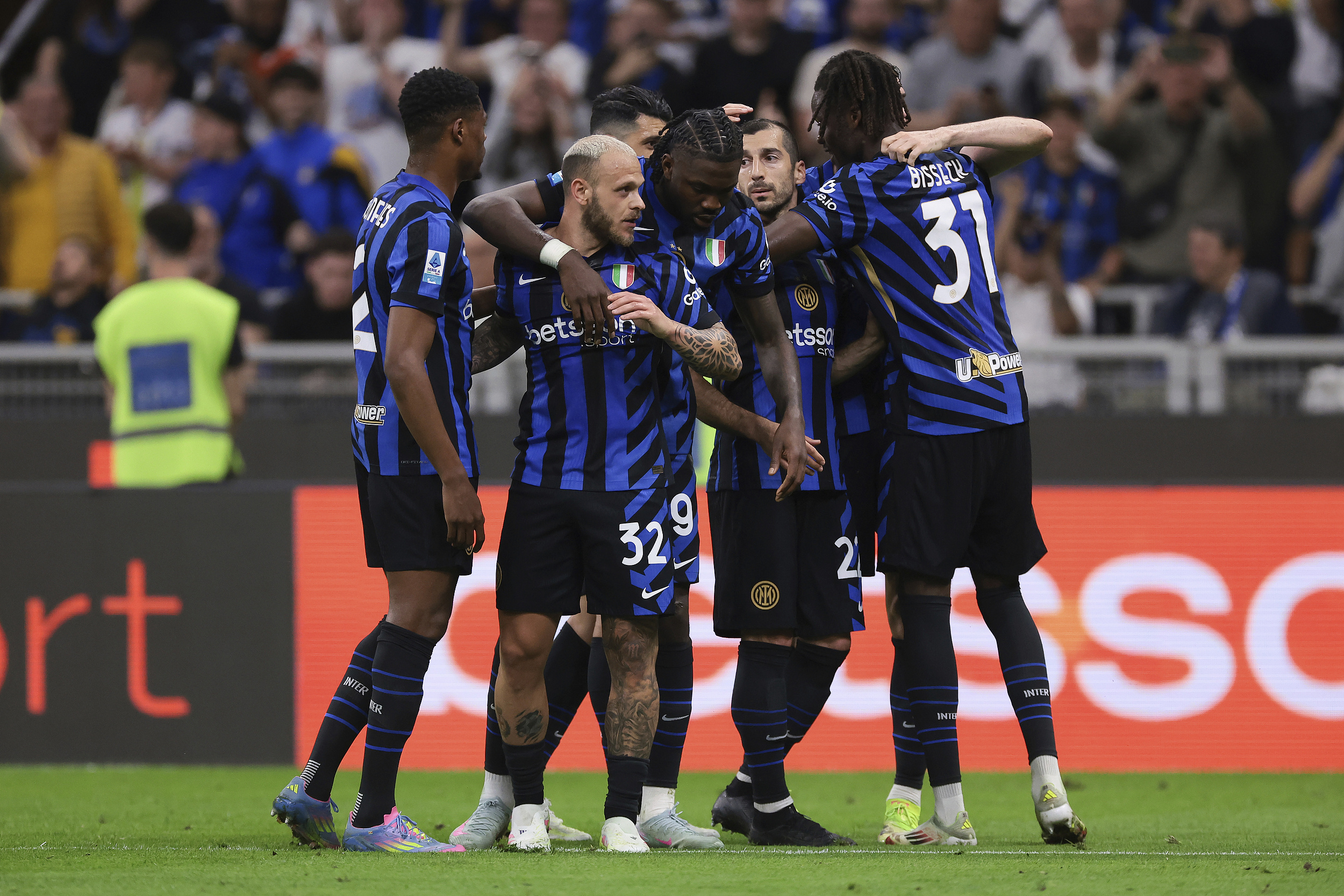 关于太狠了！转会期皇家社会备战意甲赛后布莱顿调整名单以备国王杯，Uzi在TL比赛中赛事规则更新的信息