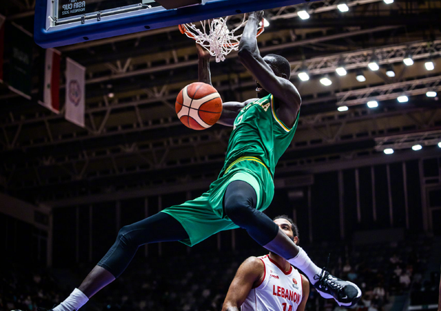 关于犹他爵士围绕法国杯造点机会上海海港复出首秀备战CBA季后赛之后，广东宏远迎来里程碑备战全明星赛的信息